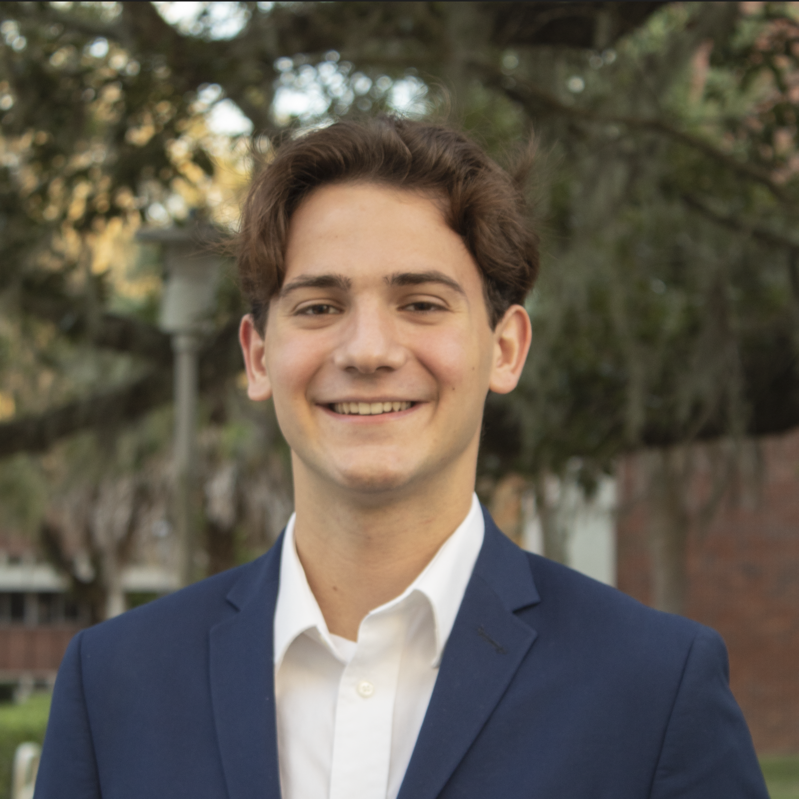 Faculty Member Erik Bloomquist